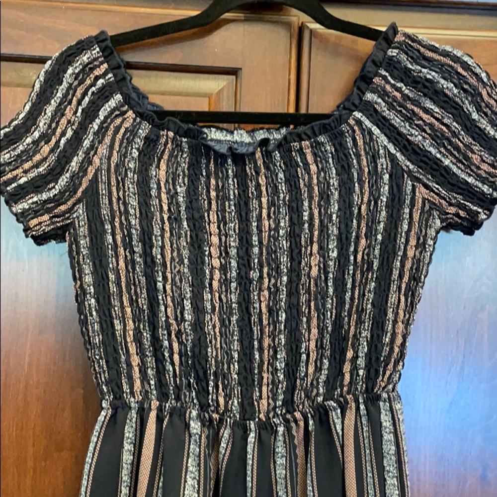 Spring navy romper - Picture 2 of 2